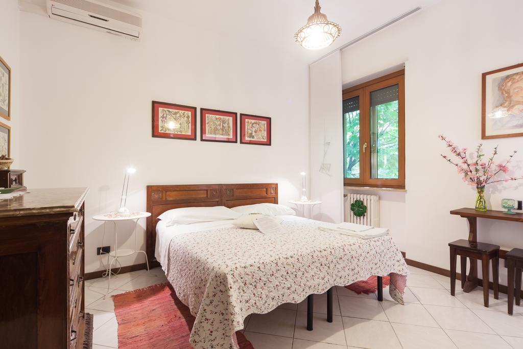 Al Quadrifoglio Bed & Breakfast Verona Habitación foto